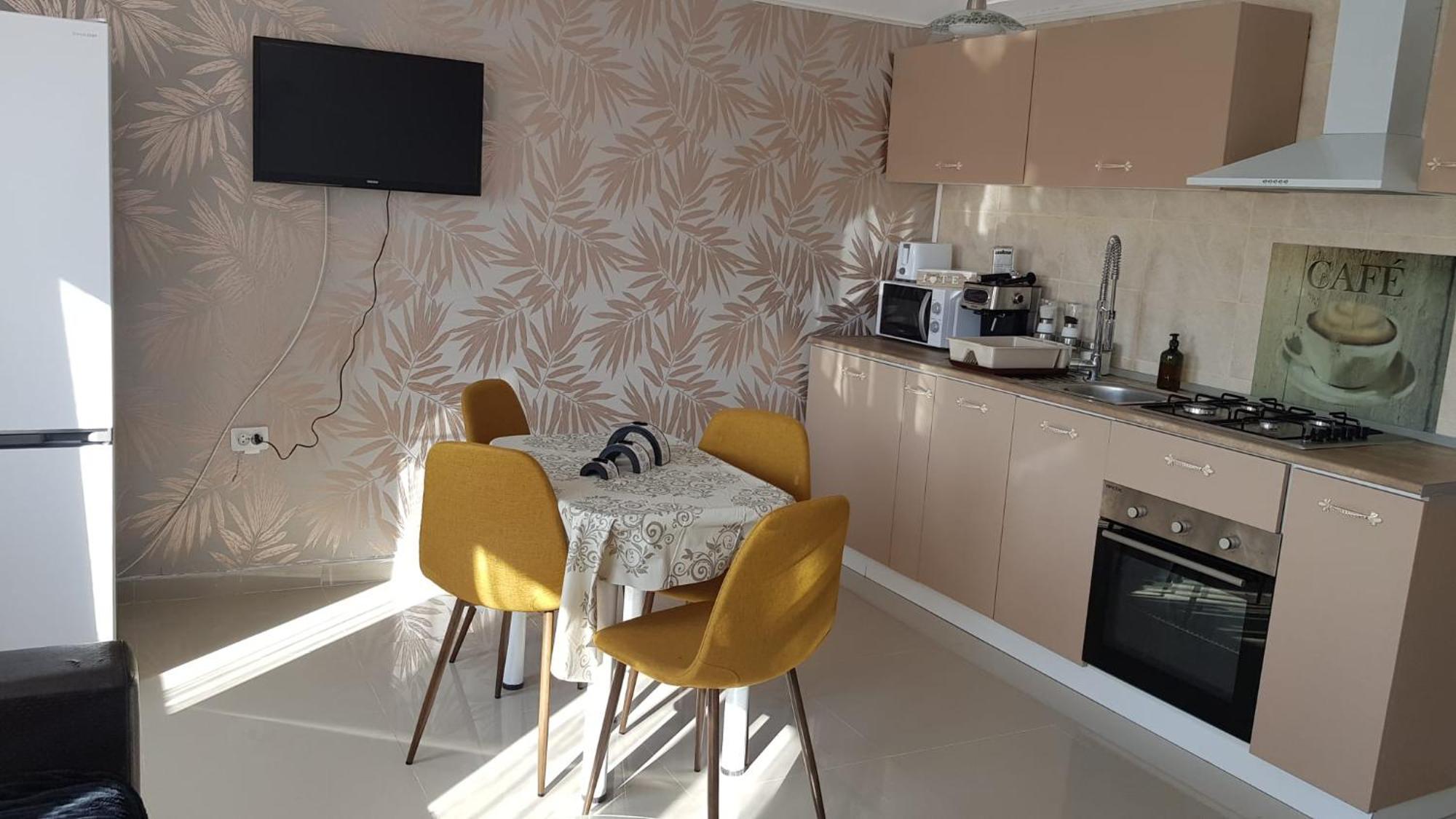 Cosy 2 Bedroom In New Town Braşov