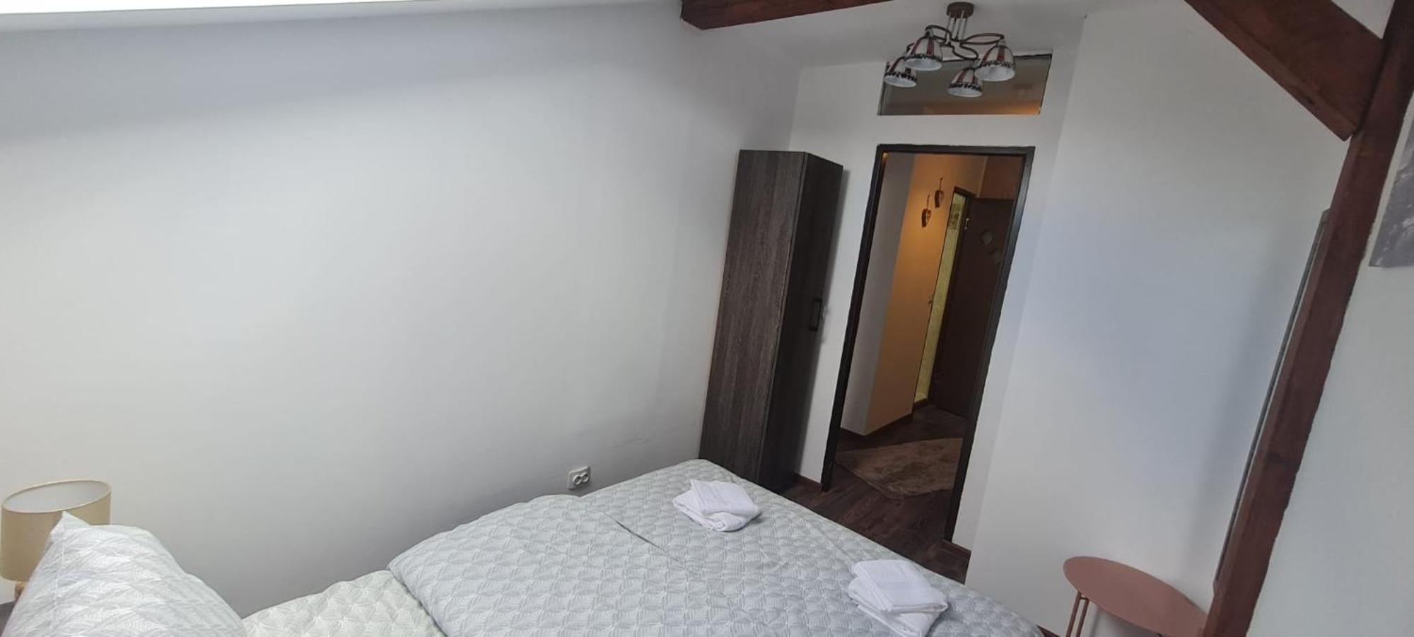 Cosy 2 Bedroom In New Town