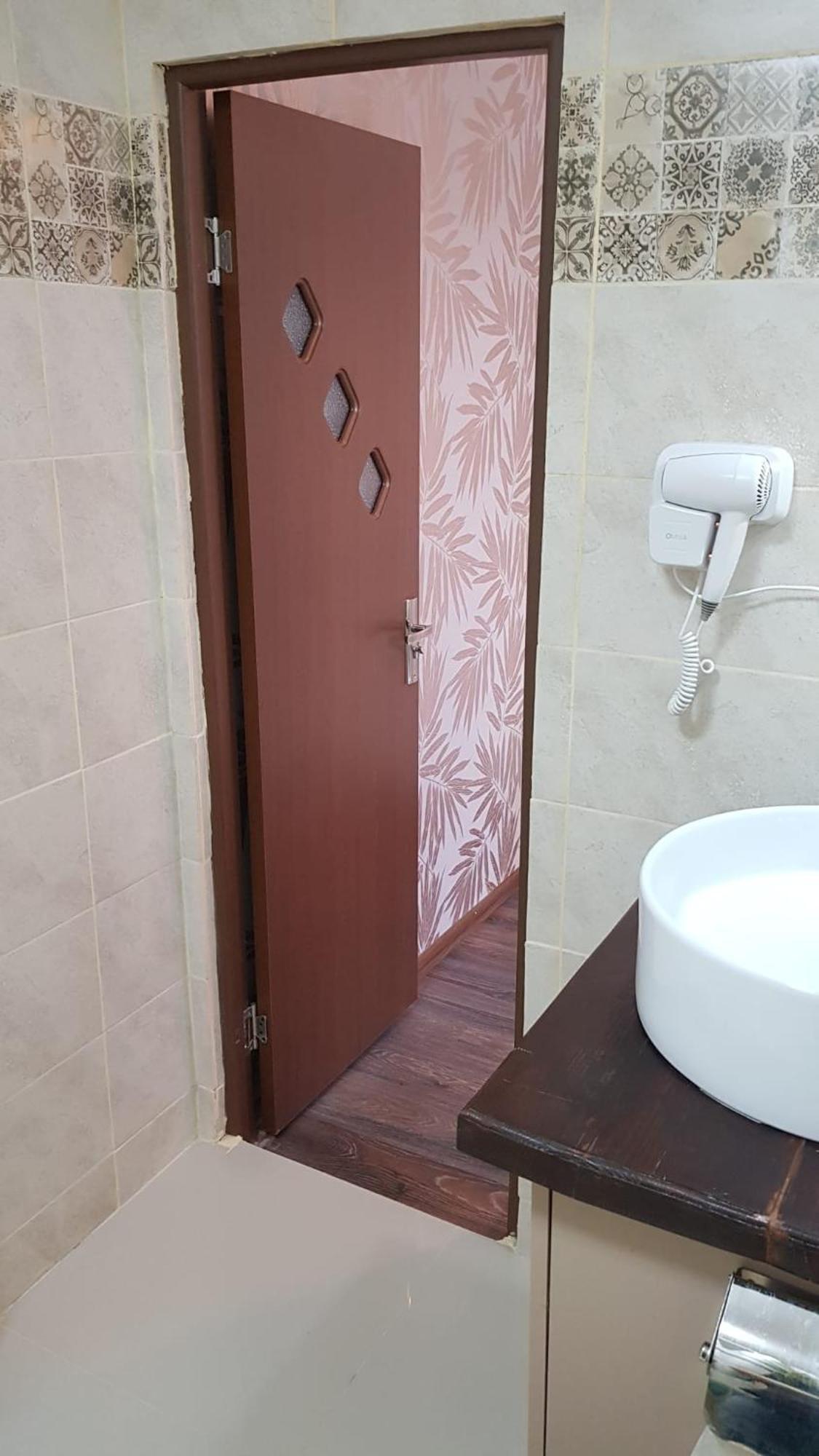 Cosy 2 Bedroom In New Town Apartamento Braşov