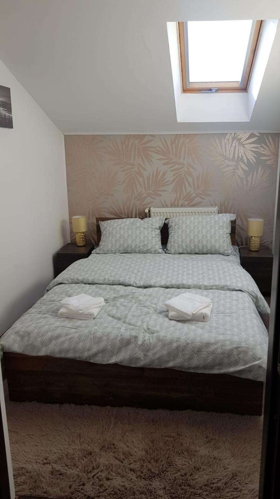 Apartamento Cosy 2 Bedroom In New Town Braşov